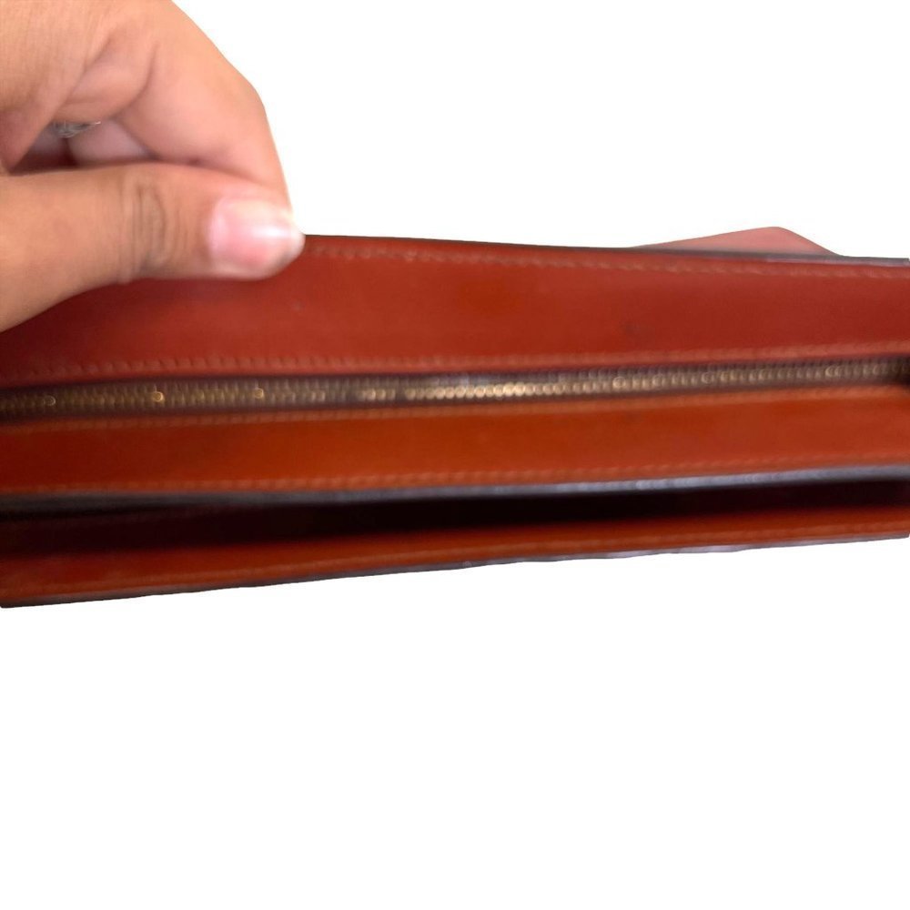 Authentic Louis Vuitton Epi Clutch - Picture 13 of 14